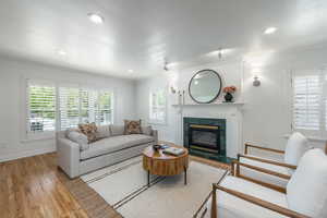 Photo 4 of 1845 E PRINCETON AVE