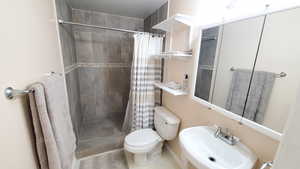 3/4 bath with remodeled shower