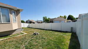 View of yard with a residential view