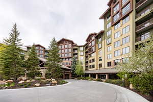 Photo 1 of 3855 N GRAND SUMMIT DR #218 Q1