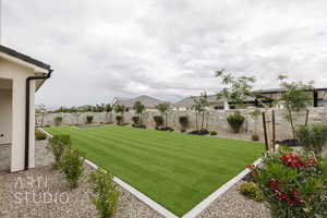 View of yard with a residential view