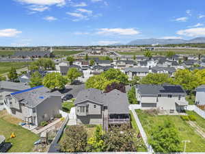 Aerial view of residential area with a mountain backdrop