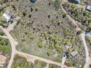 Aerial view of property and surrounding area