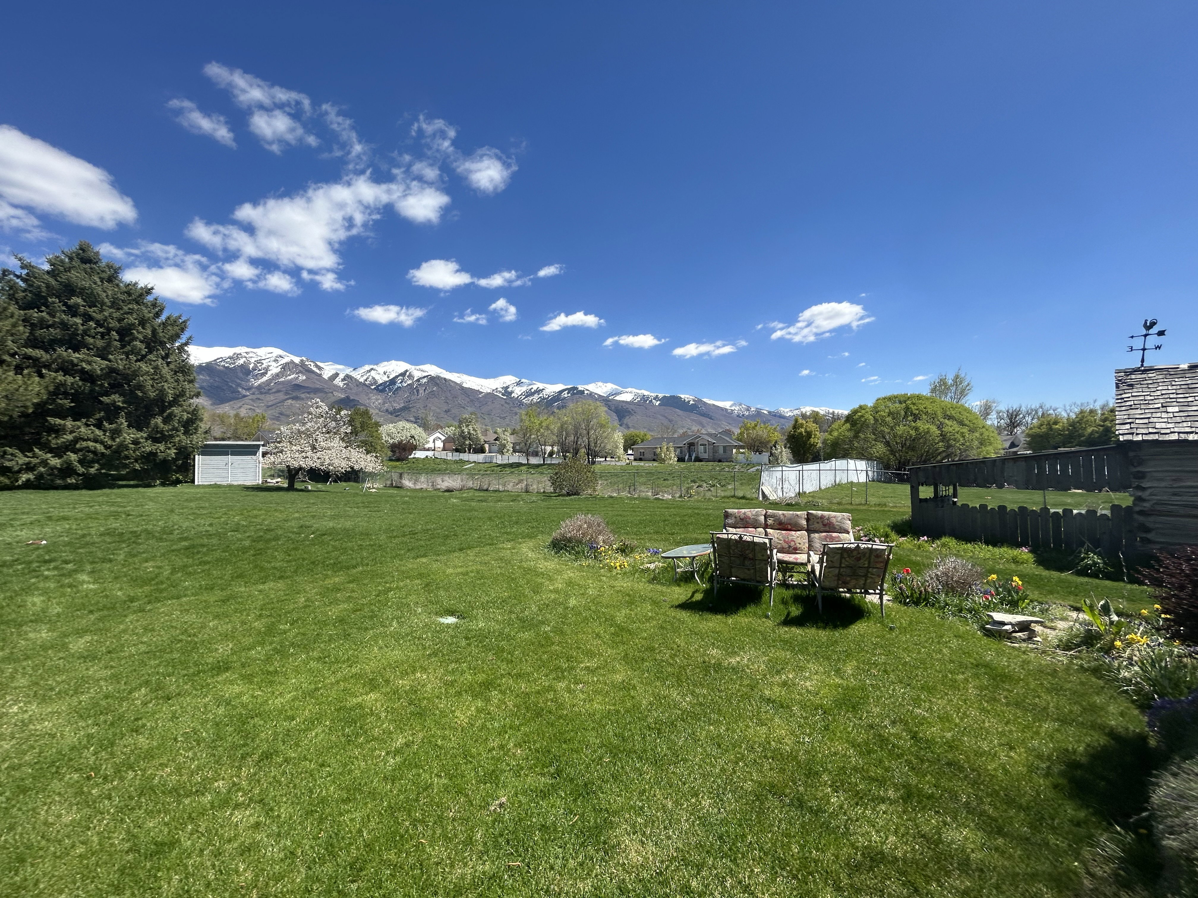 View of yard with a mountain view