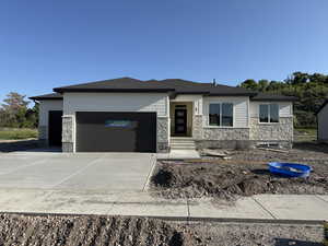 Photo 1 of 57 W GLEN WAY #126