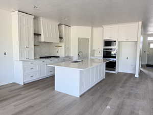 Photo 3 of 6396 S SUZANNE ST #124