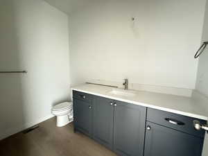 Photo 11 of 6396 S SUZANNE ST #124