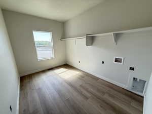 Photo 13 of 6396 S SUZANNE ST #124