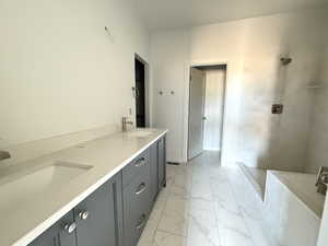 Photo 9 of 6396 S SUZANNE ST #124