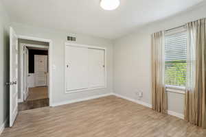 Photo 19 of 370 E LAMBOURNE AVE