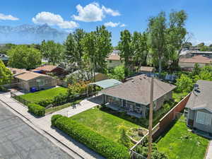Photo 43 of 370 E LAMBOURNE AVE