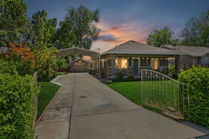 Photo 1 of 370 E LAMBOURNE AVE