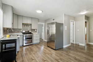 Photo 8 of 370 E LAMBOURNE AVE