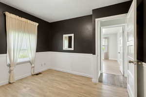 Photo 22 of 370 E LAMBOURNE AVE