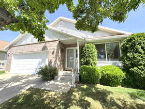 Patio Home Located in a Private Quiet Gated Community