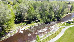 Aerial overview of property's location