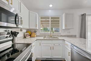 The Handles of the cabinets are now all black