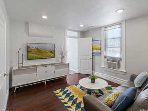 2 bedroom unit