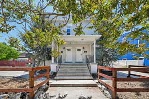 View of front of house featuring a porch
