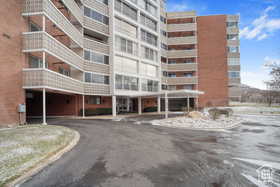 View of apartment building / complex