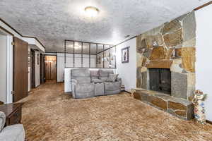 Photo 15 of 4689  PORTER AVE
