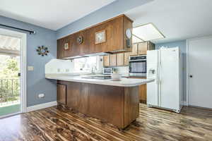 Photo 10 of 4689  PORTER AVE
