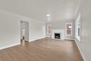 Photo 4 of 650 E 16TH ST