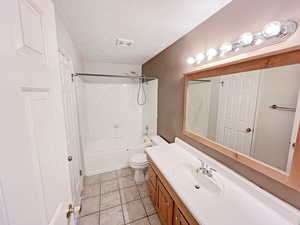 Upstairs full bathroom with direct access to the primary bedroom