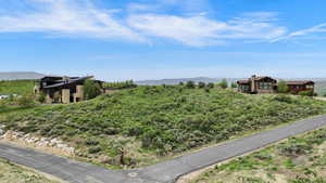 View of yard with a mountain view