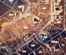 Map of property location featuring property parcel outlined