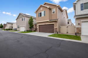 Photo 28 of 920 W STONEHAVEN DR