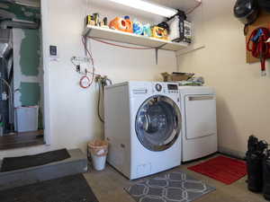 Clothes washing area with separate washer and dryer
