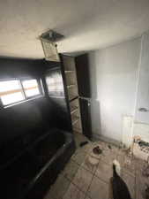Bathroom with shower / tub combination