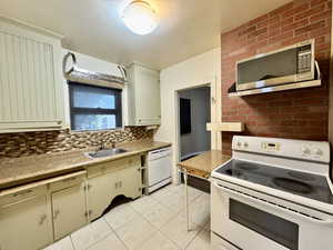 Photo 9 of 2759 S CHADWICK ST