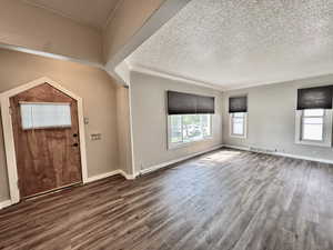Photo 5 of 2759 S CHADWICK ST