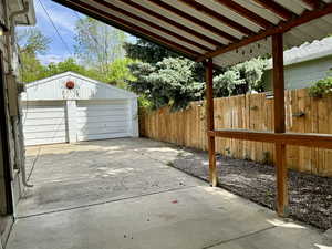 Photo 3 of 2759 S CHADWICK ST