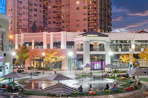 Minutes from the Gateway in Salt Lake City, Utah, is a vibrant open-air shopping and entertainment district with a mix of retail stores, restaurants, and family-friendly attractions like the Clark Planetarium and Discovery Gateway Children’s Museum.