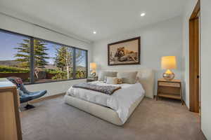 Photo 17 of 800  HOLLYHOCK ST
