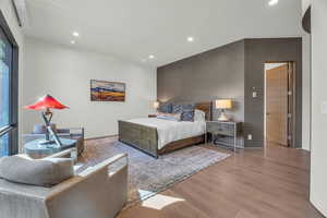 Photo 24 of 800  HOLLYHOCK ST