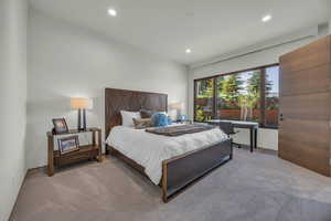 Photo 19 of 800  HOLLYHOCK ST