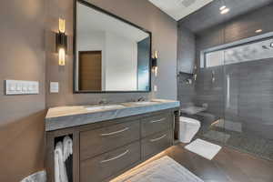 Photo 25 of 800  HOLLYHOCK ST