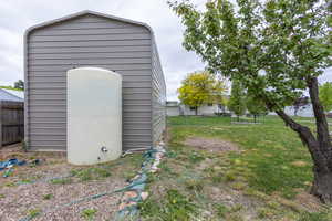 water storage tank