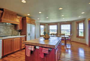 Spacious Kitchen and Dining Area