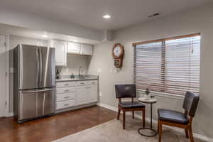 Photo 11 of 1267 E FOXCREST CT