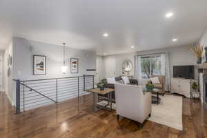 Photo 7 of 1267 E FOXCREST CT