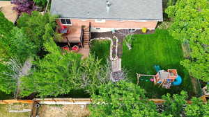 Aerial view of back yard