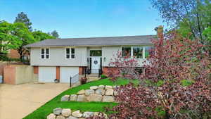 Photo 38 of 742 E RAYGENE WAY