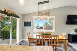 Photo 11 of 742 E RAYGENE WAY