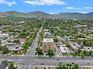 Easy access to the mountains and the UofU.