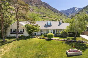 Photo 1 of 2674 E FOOTHILL DR